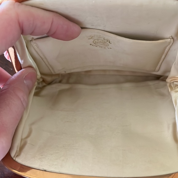 Vintage Tapestry Purse, L and M Spotlite Exclusive, Circa 1950 - Picture 6 of 16